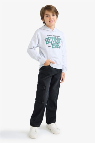 سويت شيرت ولادي قصة عادية بغطاء للرأس