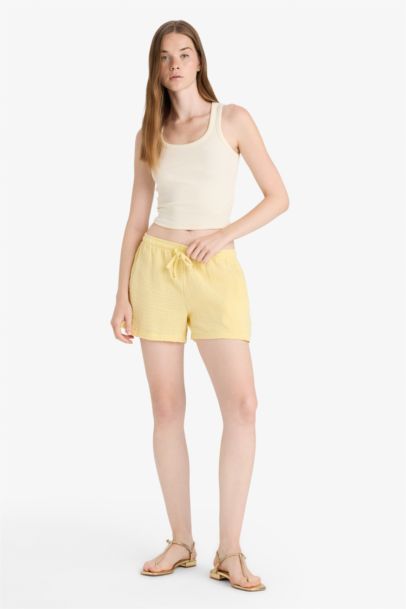 A Cut Muslin Normal Waist Short Leg Shorts