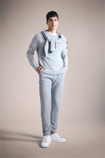 100% Wool Standard Fit Crew Neck Pullover