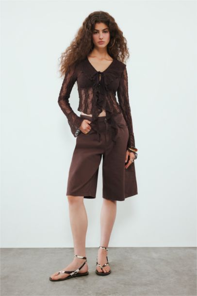 Normal Waist Short Leg Gabardine Bermuda Shorts