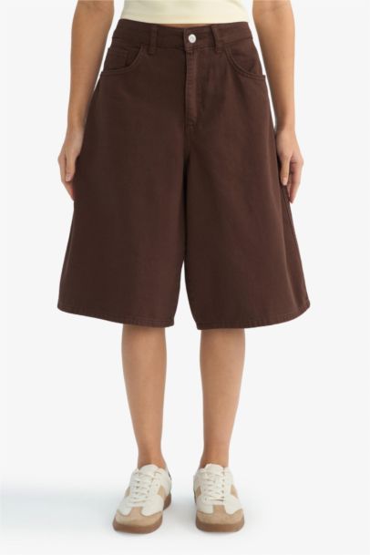 Normal Waist Short Leg Gabardine Bermuda Shorts