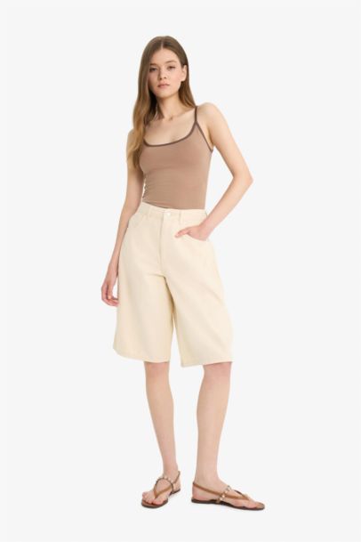 Normal Waist Short Leg Gabardine Bermuda Shorts