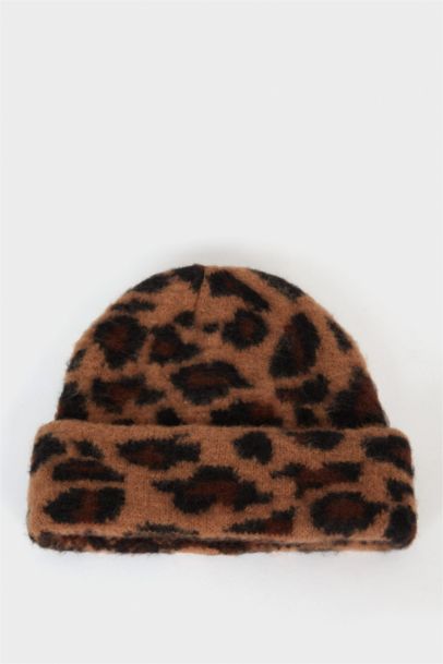 Женская шапка