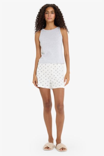 Fall in Love Basic Tank Top