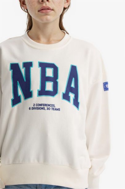 Oversize Fit NBA Licensed Crew Neck Sweatshirt