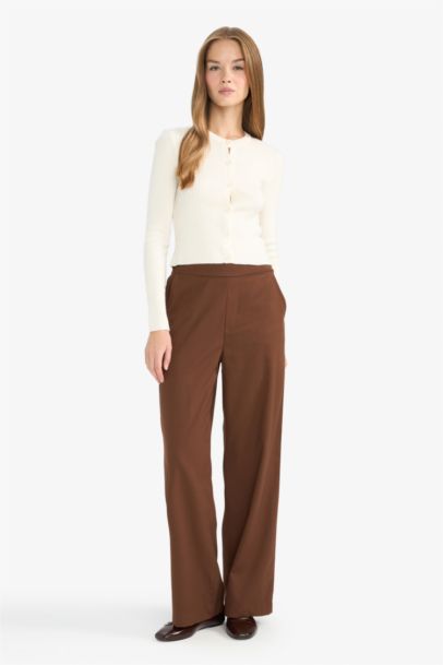 بنطلون وايد ليج برجل واسع