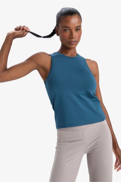 DeFactoFit Slim Fit Crew Neck Sports Tank Top