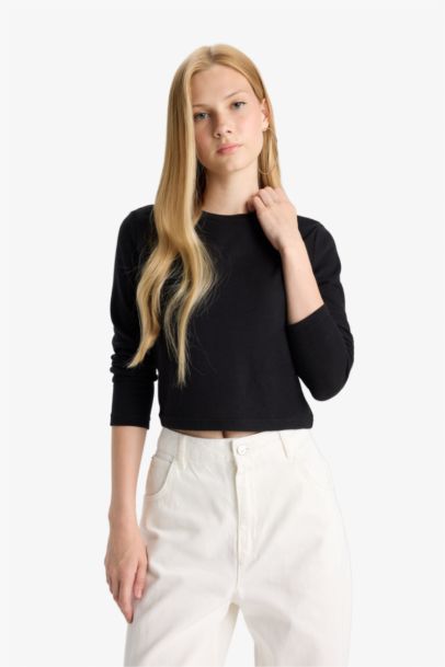 T-shirt slim à col rond et manches longues