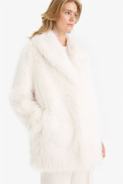 Regular Fit Zippered Faux Fur Jacket
