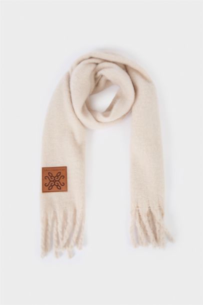 Woman Woven Label Scarf