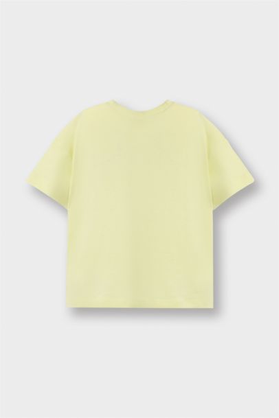 تيشيرت بناتي نص ردن بطبعة شعار قصة عادية بياخة مستديرة