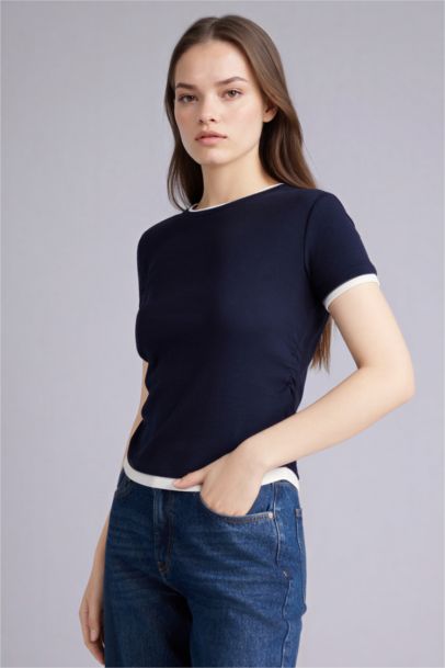 Woman Short Sleeve T-Shirt
