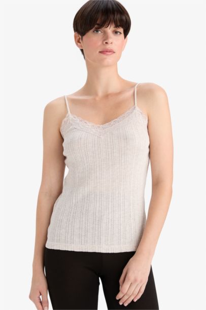 Lace-Detailed Ribana Sports Bra