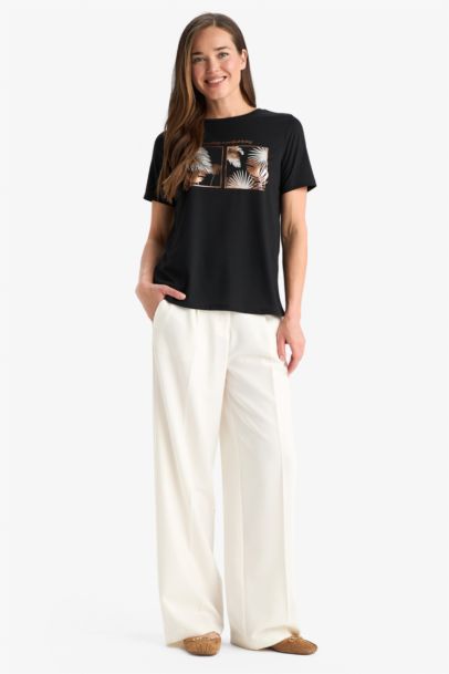 Crew Neck Floral Short Sleeve T-Shirt