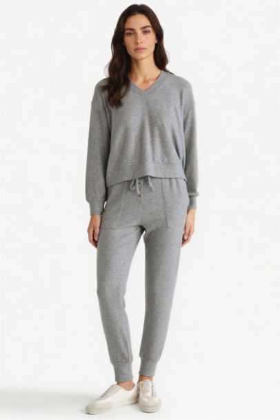 طقم قصة عادية من قطعتين