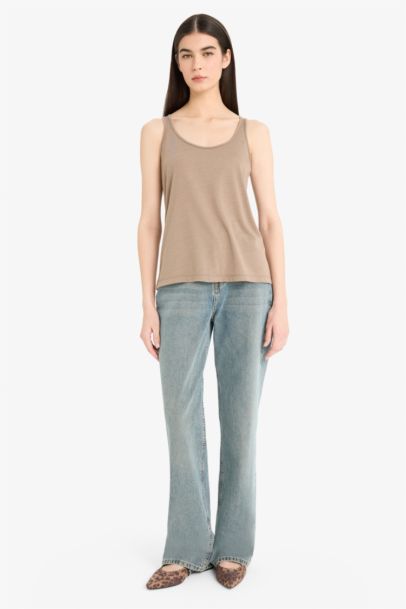 Regular Fit Basic Crew Neck Tank Top