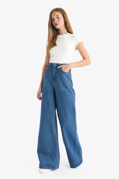 بنطرون جينز وايد ليج برجل واسع وخصر عالي