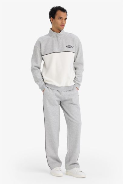 Boxy Fit Thick Fabric Sweatshirt