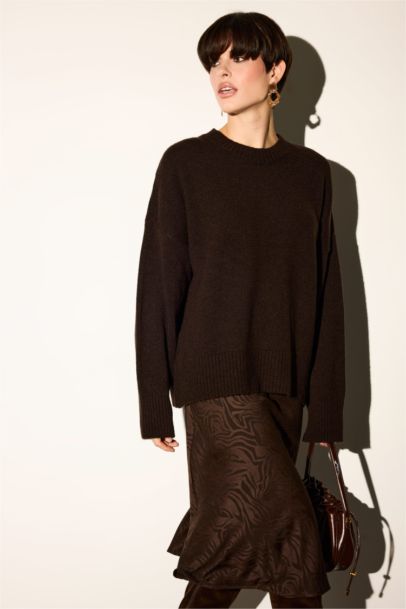 Oversize Fit Crew Neck Knit Pullover
