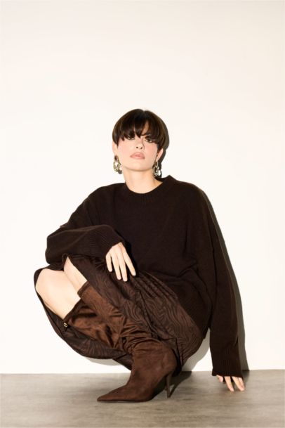 Oversize Fit Crew Neck Knit Pullover