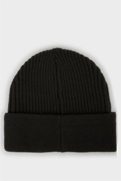 Man Knit Beanie