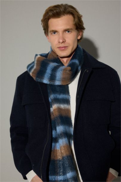 Man Plaid Neck Scarf
