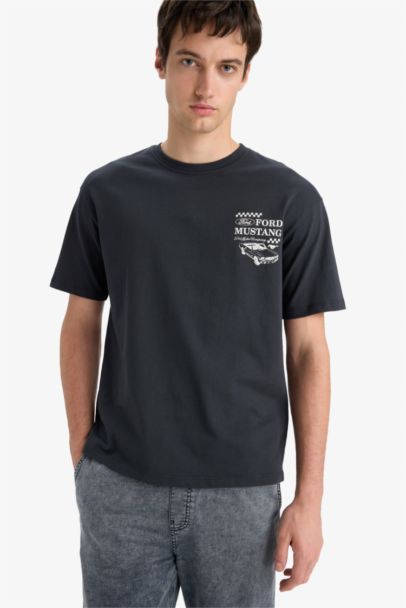 %100 Pamuk Ford Motor Company Boxy Fit Bisiklet Yaka Sırt Baskılı Kısa Kollu Tişört