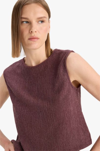 Boxy Fit Crew Neck Crepe Tank Top