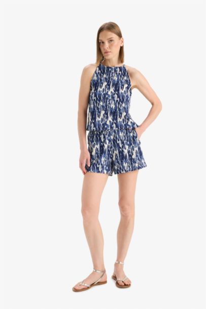 Regular Fit Patterned Pocketed Crepe Shorts