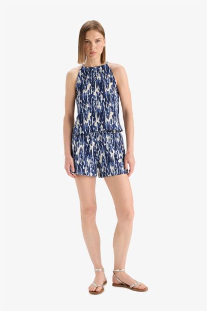 Regular Fit Patterned Pocketed Crepe Shorts