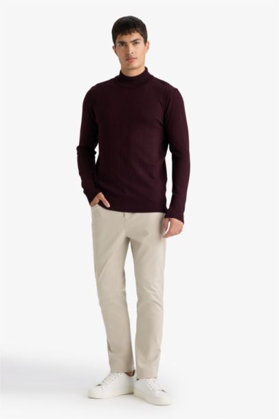 Standard Fit Turtleneck Knitwear Pullover