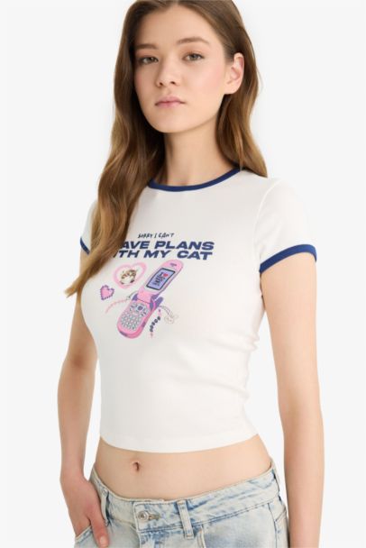 تيشيرت سليم نص كم مطبوع برقبة مستديرة