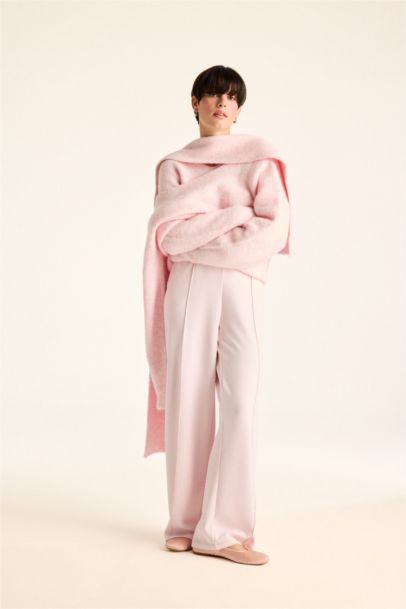 V-Neck Soft Textured Seamless Knit Pullover