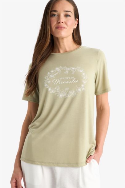 Regular Fit Crew Neck Short Sleeve T-Shirt