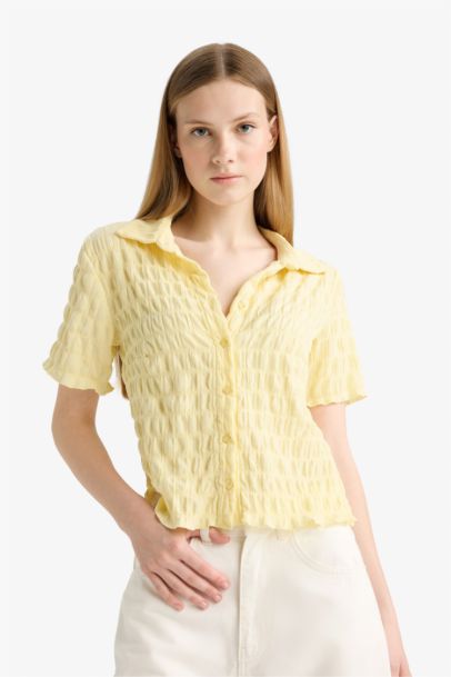 Slim Fit Shirt Collar Short Sleeve Shirt