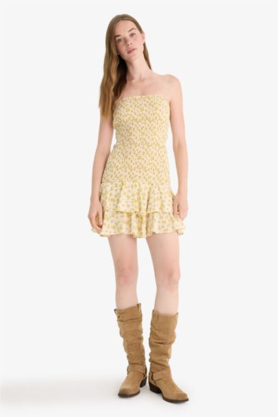 Straplez Çiçek Desenli Mini Elbise