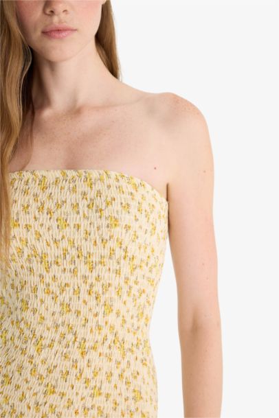 Straplez Çiçek Desenli Mini Elbise