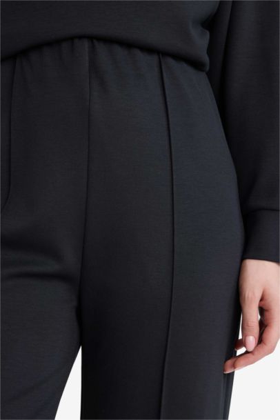 Elastic Waist Sweatpants