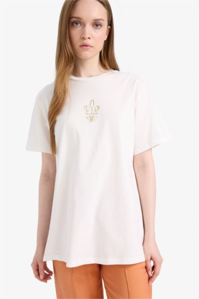 Regular Fit Crew Neck Floral Short Sleeve Tunic