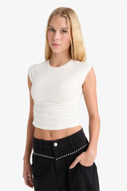 تيشيرت نص كم سليم فيت مخصر