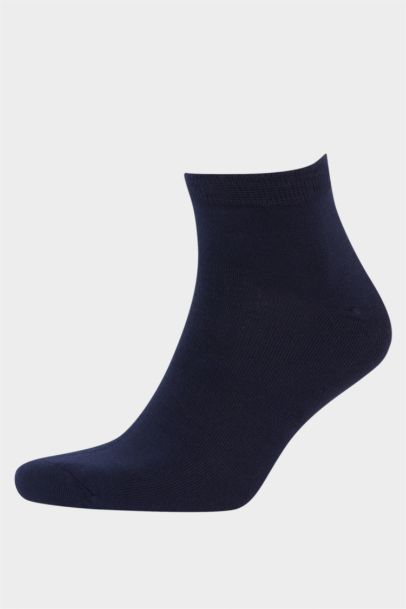 Man Seamless 3 Piece Bamboo Ankle Socks