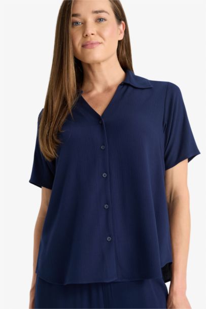 Regular Fit Flap Collar Crinkle Viscose Short Sleeve Shirt
