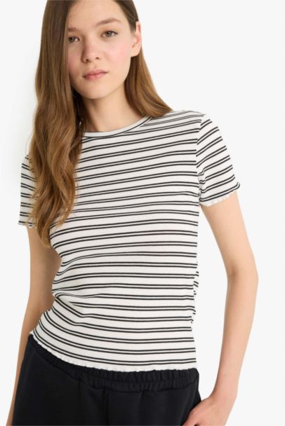 سيت قصة عادية من قطعتين