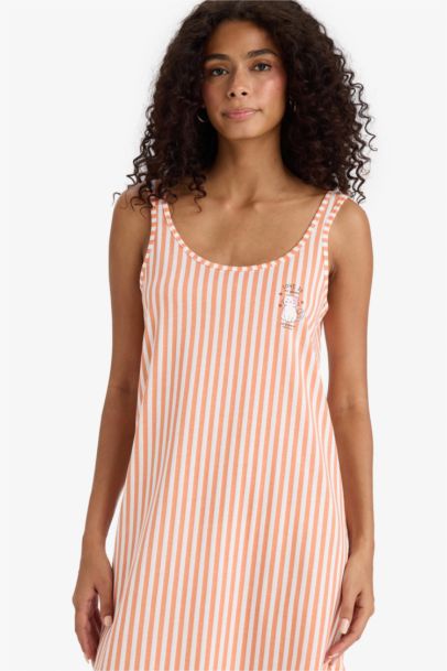 Regular Fit U Collar Knitted Dress