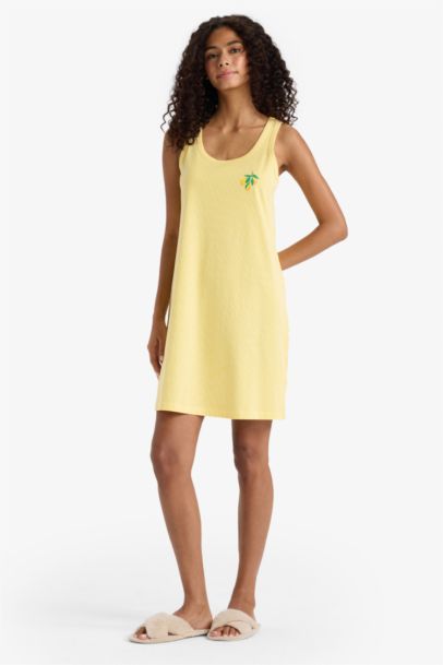 Fall in Love Regular Fit U Neck Sleeveless Dress