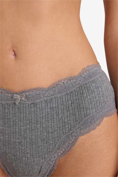 Fall in Love Lace Detailed Hipster Panty