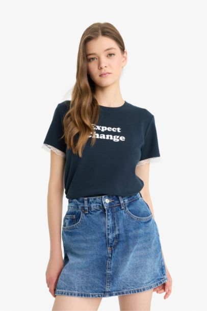 Fitted Printed Ribbed Short Sleeve T-Shirt