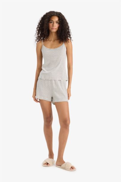 Fall in Love Regular Fit Top Shorts 2 Piece Pajama Set