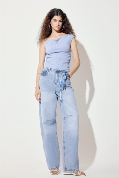 Asymmetric Crepe One Shoulder Tank Top