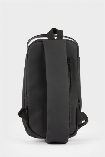 جنطة كروس بودي رجالي جلد صناعي